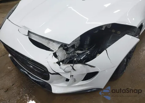 2015 Jaguar F-Type R из США, поврежденный, VIN SAJWA6DA3FMK21267